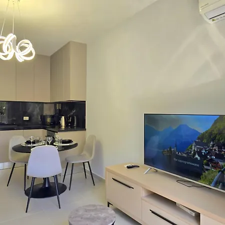 Appartement Chic With Balcony By The Adriatic